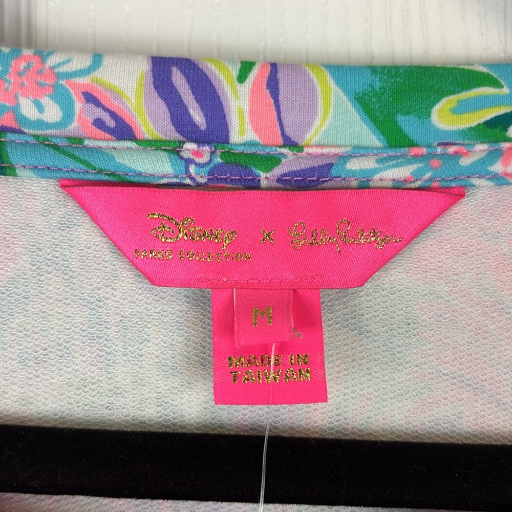 NWT Lilly Pulitzer x Disney beach comber crewneck sweatshirt sz med - Picture 3 of 8